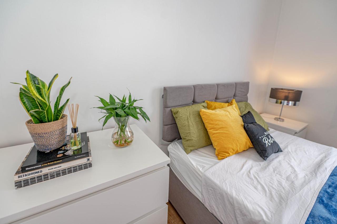 Beautiful 4 Bedrooms House, 7 Walk To Train Station Stadtteil Plumstead Exterior foto