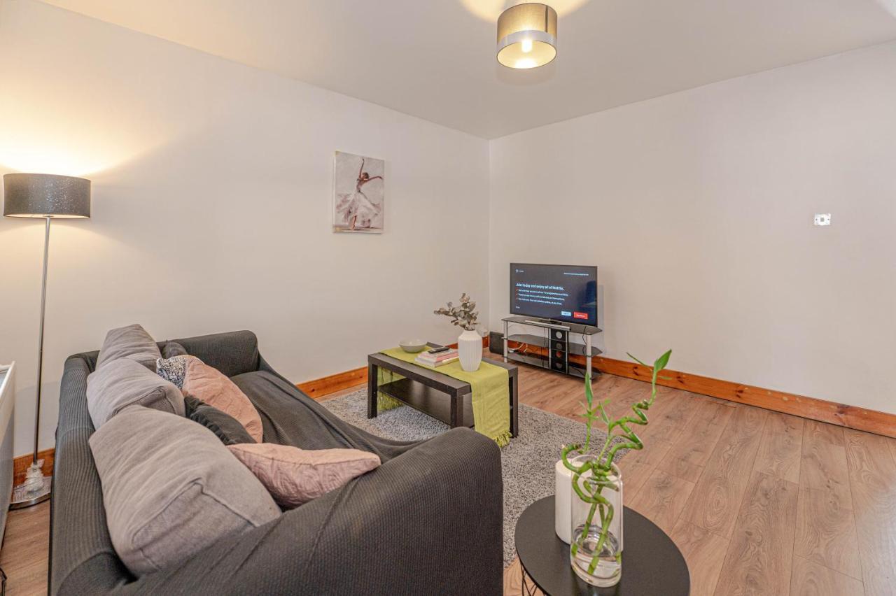 Beautiful 4 Bedrooms House, 7 Walk To Train Station Stadtteil Plumstead Exterior foto